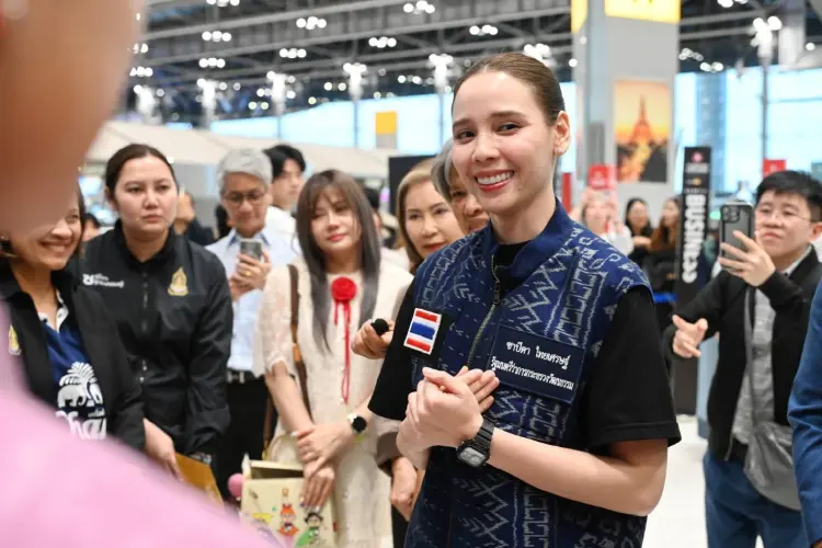 'ซาบีดา' ส่ง 12 เยาวชนไทย สู่กรุงปารีส บอกเล่ารากเหง้าความเป็นไทย บนเวทีโลก