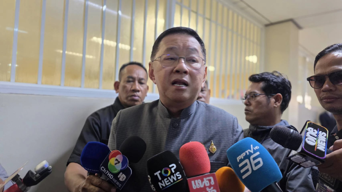 'ประเสริฐ​' ประเมิน​ ยังเปิดการเรียนการสอนไม่ได้​ พบ 155 โรงเรียน กทม.น้ำท่วม​