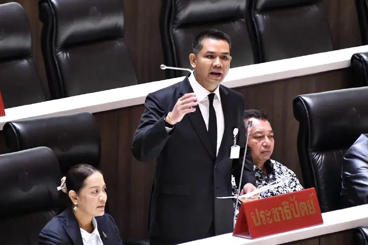 ปชป. จี้ 'ชัชชาติ' สั่งทุกเขต เร่งตรวจอาคารดัดแปลง-ผับผิดกฎหมาย