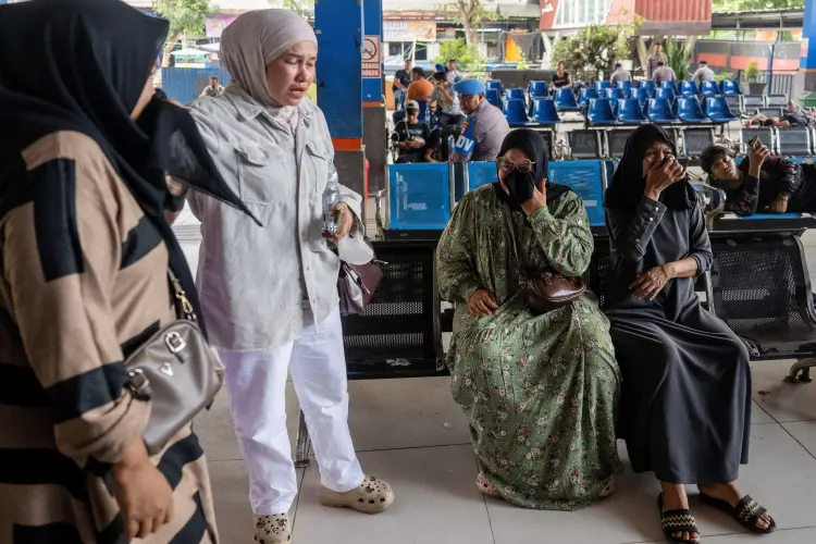 'อินโดนีเซีย' เร่งค้นหา 'ผู้สูญหาย' เรือโดยสารขาดการติดต่อกลางทะเล อพยพได้ 103 ดับ 1