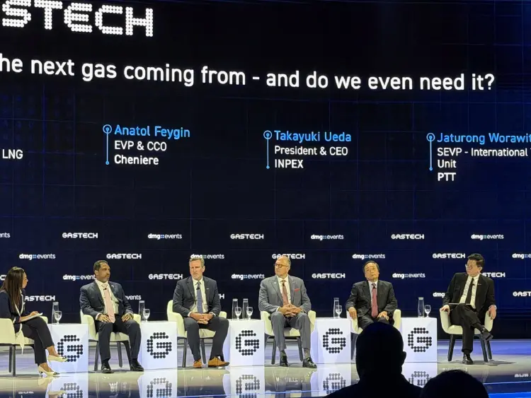 บิ๊กพลังงานฟันธงดีมานด์ LNG โตเท่าตัวปี 2050 ชูสัญญาระยะยาวสู้ราคาผันผวน