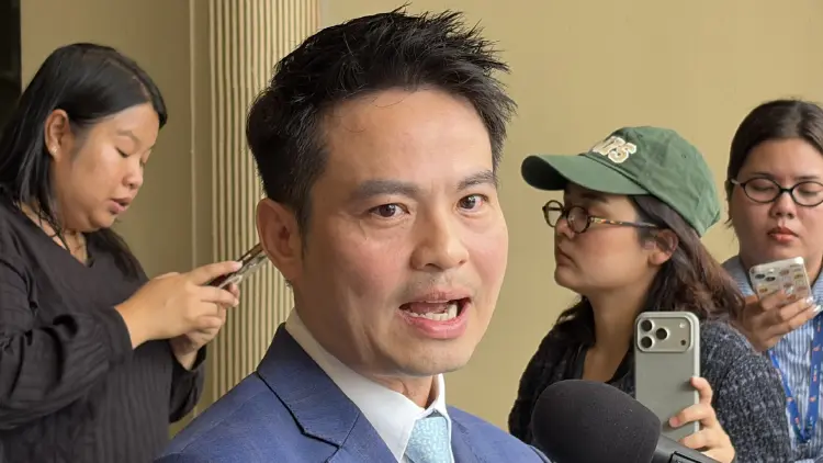 ‘ภราดร’ ข้องใจ ‘ฝ่ายค้าน’ใช้สิทธิ์อะไรขับ ‘กธ.’ ไม่รู้ดีล ‘ภท.’จบหรือไม่