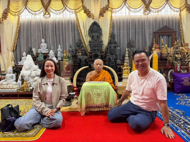 'อนุทิน' ไหว้พระขอพร-ลงยันต์ฝ่ามือ ก่อนบินถก UNGA81 นิวยอร์ก