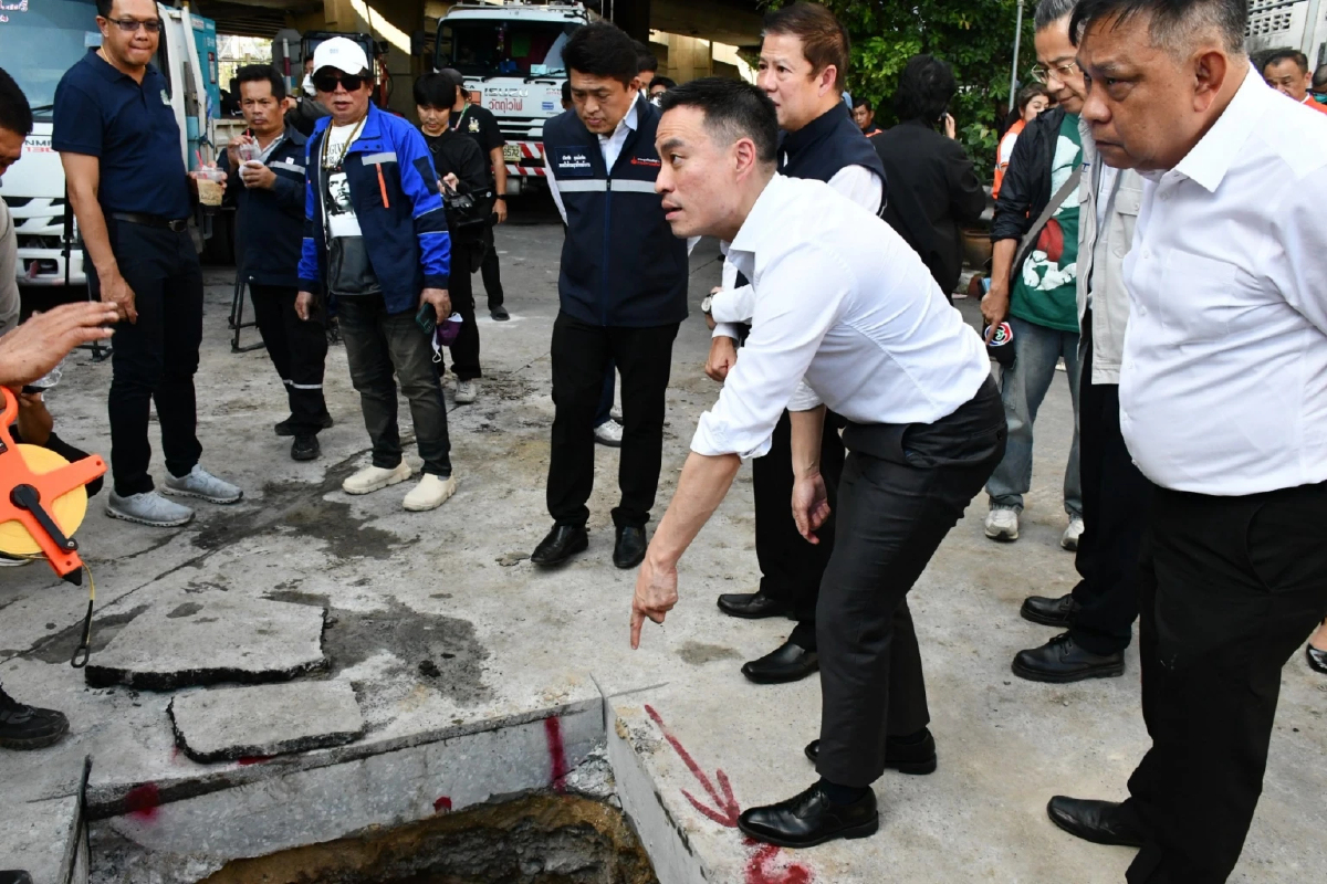 'เอกนัฏ' ลุยเอง! พบจุดรั่วท่อน้ำมันพระราม3 สั่งซ่อมด่วน-จ่ายเยียวยา