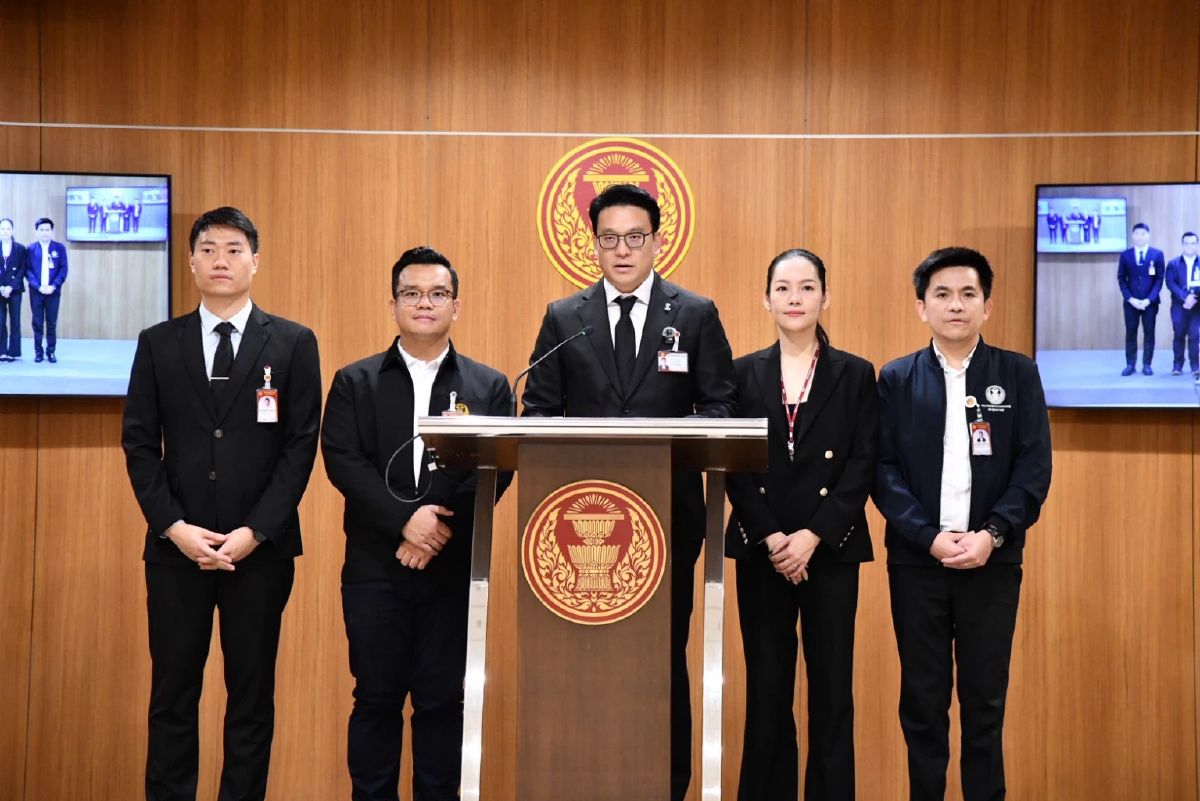 'สกลธี' เสนอรัฐบาล เพิ่มด้านสาธารณสุขในบอร์ด Data Center