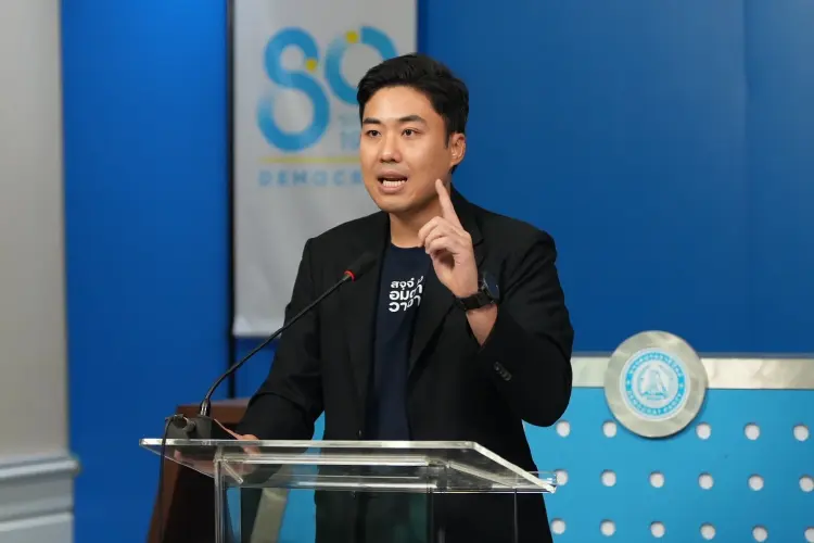 'พงศกร' จี้เปิดเวที ถามคนคลองเตย ก่อนไล่รื้อชุมชน ทำคอมเพล็กซ์