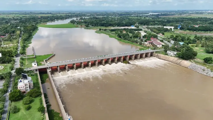 กรุงเทพฯ -10 จังหวัด ระวังแม่น้ำเจ้าพระยาระดับน้ำเพิ่มสูงขึ้น