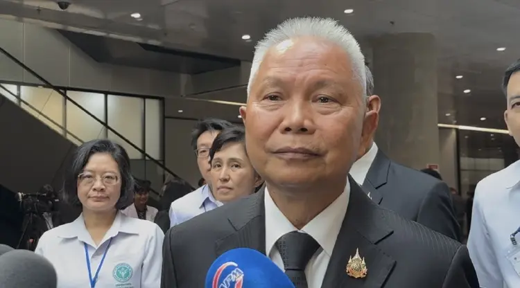 'ประธานสภาฯ' ปัดตีกรอบ 'ฝ่ายค้าน' ซักฟอกรัฐบาล ปมฮั้ว สว.