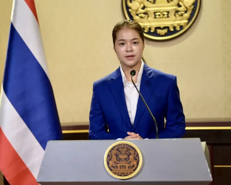 กฟน.จ่ายไฟฟ้ากลับคืน 'เคหะชุมชนคลองจั่น' - 'เคหะร่มเกล้า' แล้ว