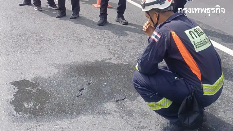 ด่วน! ผวาแก๊สรั่วกลางกรุง 'แยกประชาเกษม' กลิ่นพุ่งระอุใต้ผิวถนน