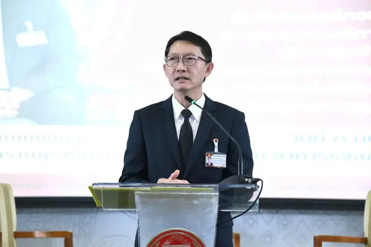 'เลิศศักดิ์' รองประธานสภาฯคนที่ 2 แจงปมลาประชุม ไร้เกมการเมือง