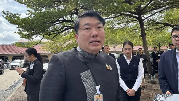 'คมนาคม' ชงรัฐบาลสั่งการบินไทยประชุมบอร์ด จี้แก้ปัญหาสัมภาระตกค้าง