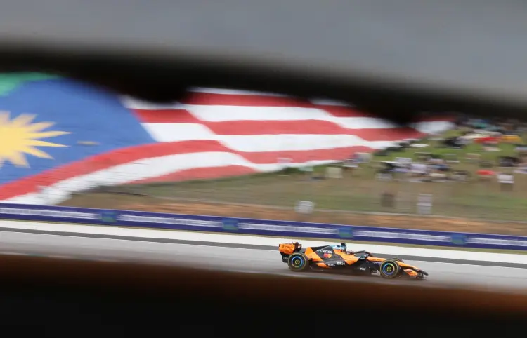 F1 เดินหน้าแข่งกาตาร์-อาบูดาบีตามแผน บาห์เรนกรังด์ปรีซ์หนีสงครามย้ายสนามไปมาเลเซีย