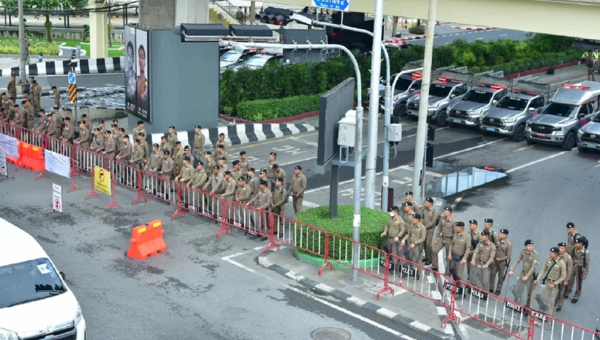 ม็อบพระราม 4 ตำรวจยันไม่ใช้ความรุนแรง ย้ำ 9 หน้าที่ผู้ชุมนุม