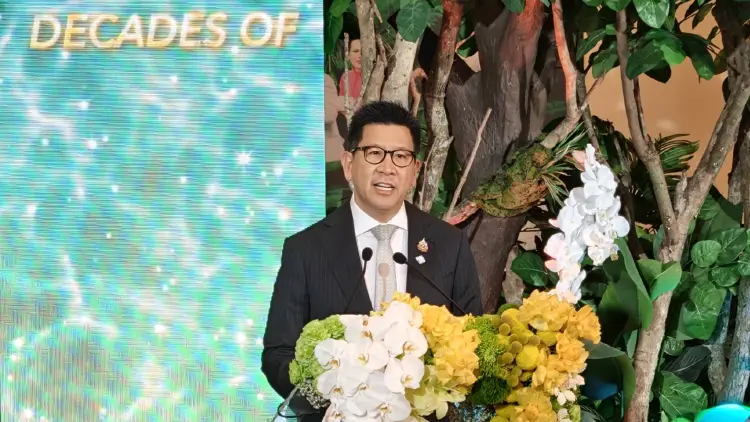 ‘เอกนิติ’ ร่วมเปิดนิทรรศการเฉลิมพระเกียรติ งาน IMF–World Bank  ชู 'ศก.พอเพียง' รับความท้าทายโลก