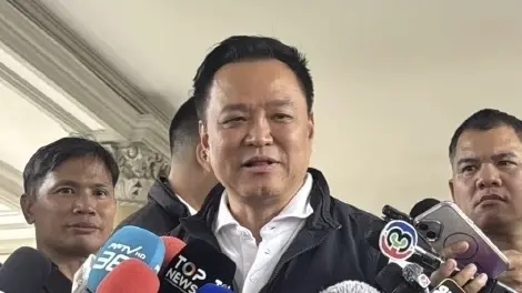 ‘อนุทิน’ ฟาด ‘ญัตติซักฟอก’ เขียนไม่เข้าท่า แย้ม กลับไปเกลาให้ศิวิไลซ์