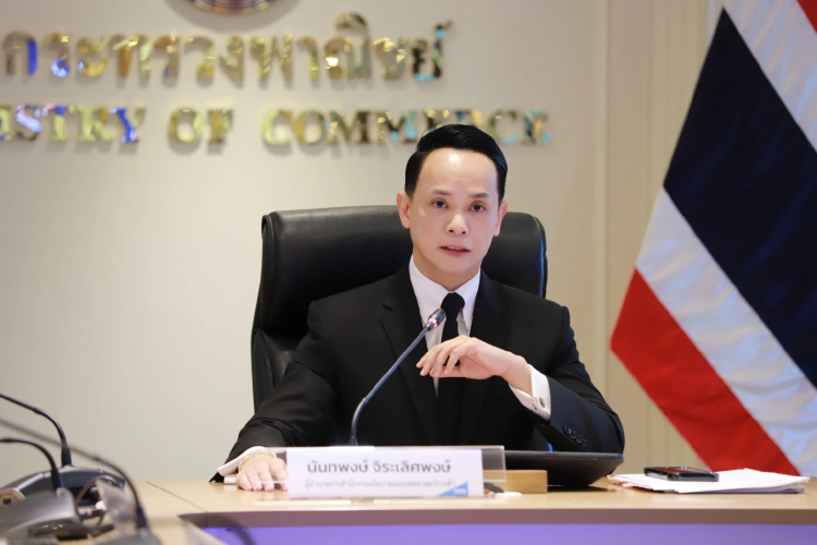 'สนค.' เผย ดัชนีค่าบริการขนส่งสินค้าทางถนน Q3/69 พุ่ง 11.1% น้ำมันดันต้นทุน กดดันค่าครองชีพ