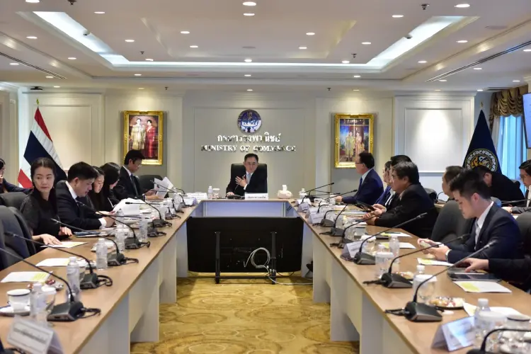 พาณิชย์จับมือ 10 สมาคมเหล็ก ชูแผน 4 ด้านรับมือเหล็กนำเข้า-ป้องกันหลบเลี่ยงการทุ่มตลาด