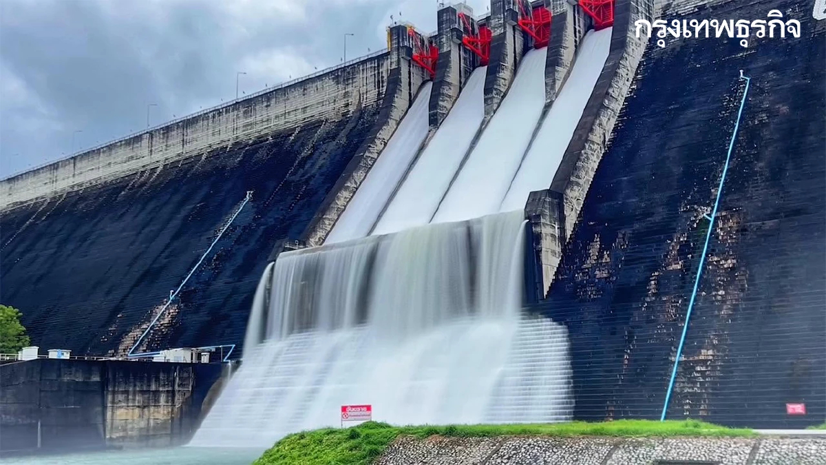 เขื่อนขุนด่านฯ น้ำพุ่ง 96% ยกบาน Spillway 25 ซม. พร่องน้ำ 10-14 ต.ค. ฝนมาอีก