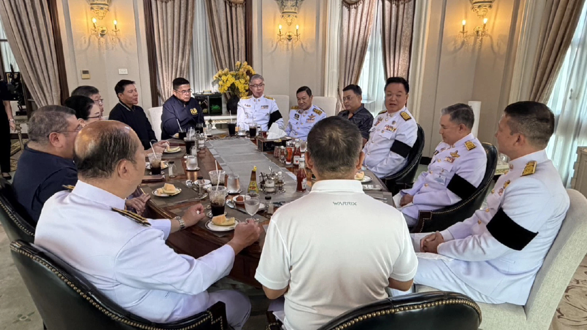 'นายกฯ' เชิญผู้บริหารหน่วยงาน รับประทานอาหาร ตึกไทยคู่ฟ้า เสิร์ฟโอเลี้ยง