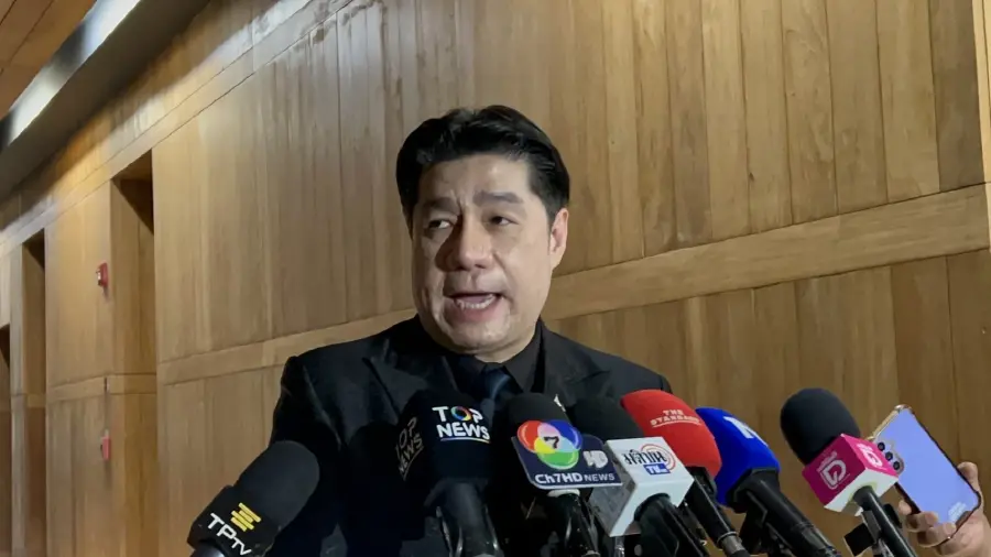 'สว.'  หนุนเปลี่ยนแหล่งทุน 'ไทยพีบีเอส' เชื่อระบบงบประมาณโปร่งใส