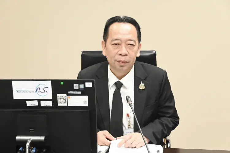 'สภาฯ' ไฟเขียว ญัตติซักฟอก แจ้ง 'ครม.' ให้ทราบ-เคาะเวลา