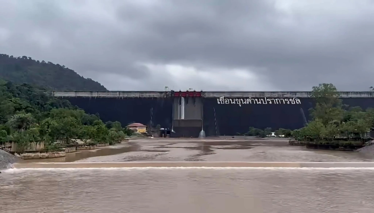 ว่อน! ปมประตูระบายน้ำ เขื่อนขุนด่านปราการชล กรมชลประทานยันใช้งานได้ปกติ