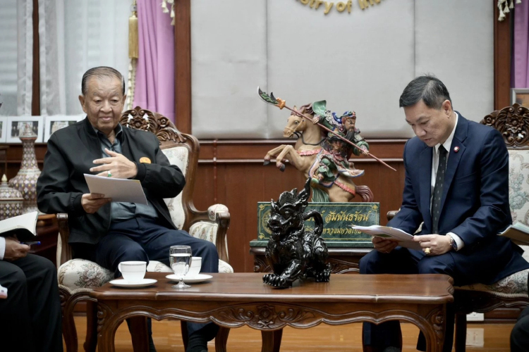 ปลัด มท.ถก 'วันนอร์' ชงตั้ง 'มท.ส่วนหน้า' บูรณาการแก้ชายแดนใต้