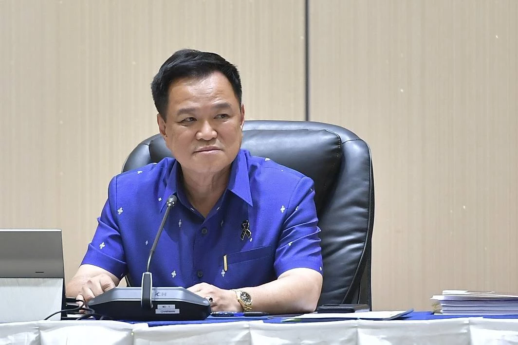 อนุทินเซ็นถอนสัญชาติไทย โจเซฟ เฮม แคนเตอร์ ผู้นำชาวยิว ฝ่าฝืนเงื่อนไขแปลงสัญชาติ