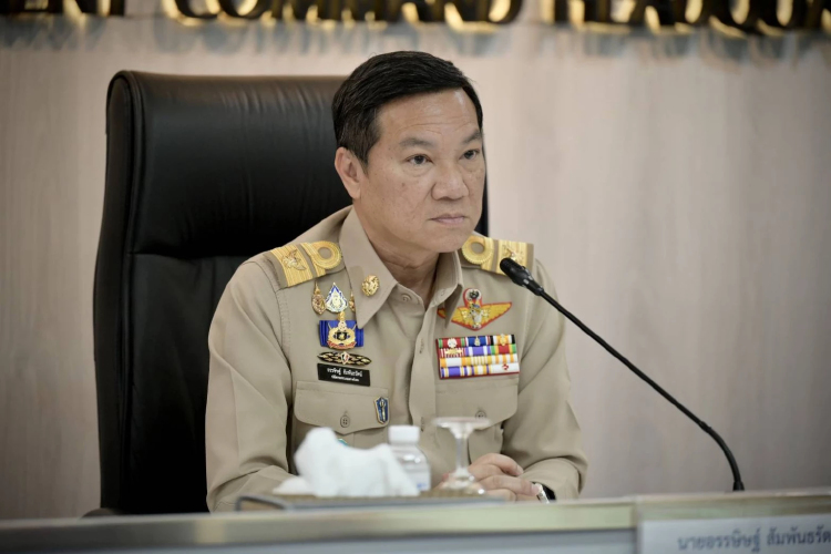 ปลัด มท. รับคำสั่ง 'นายกฯ' ลดขั้นตอน โอนเงินเยียวยาน้ำท่วม ไม่รอให้คลี่คลาย