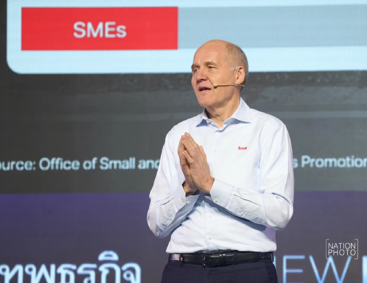 ทรูชี้ AI คือ กุญแจเศรษฐกิจไทยโต 5% ดัน SMEs จากผู้ใช้เทคโนโลยี สู่ผู้สร้างเกมธุรกิจ