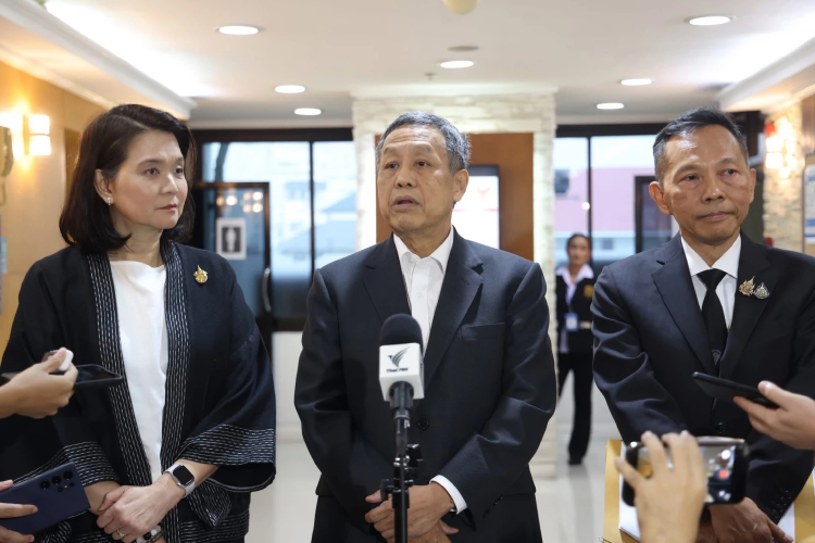 กสทช.ในโลกคู่ขนาน! 6 บอร์ดเดินหน้าประชุม ด้านสำนักงานฯ เร่งหาทางออกกฎหมายปมสถานะ-อำนาจ