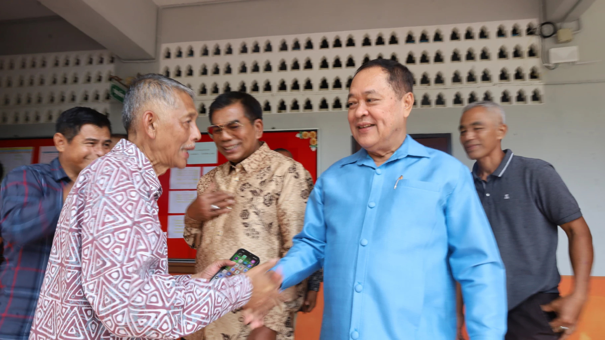 'ทวี' แนะ 'รัฐบาล' คลอดพ.ร.ก.สันติภาพ แก้ปัญหาสันติสุขชายแดนใต้