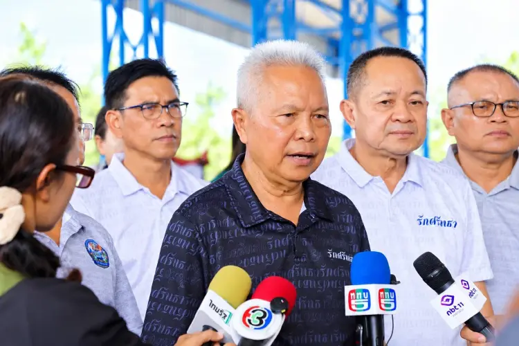 'โสภณ' บอกยังไม่เคาะวันเปิดศึกซักฟอก รอวิป2ฝ่ายหารือ