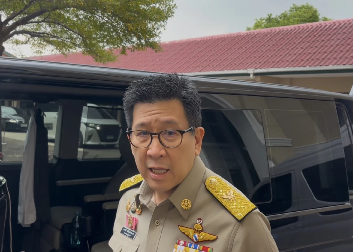 'เอกนิติ' ปัดตอบปมรื้อ กม.ให้ Thai PBS - สสส.เข้าระบบงบฯแทนจัดสรรภาษีบาป