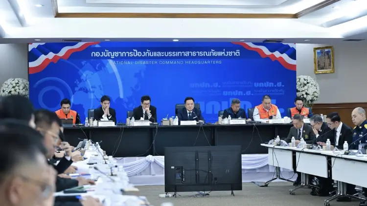 ‘อนุทิน’ สั่ง รับมือฝน 4-5ต.ค. ชี้ ยังวางใจไม่ได้ เสี่ยงเกิดพายุวงกว้าง