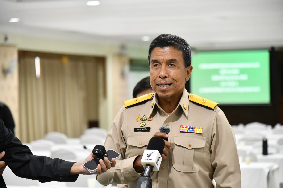 'ชัชชาติ' ปัดเกาเหลา กทม.-รัฐบาล ยันประสานงานใกล้ชิด ช่วยน้ำท่วม