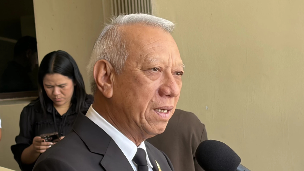 ‘พิพัฒน์’ ชี้ ยังไม่ควร ‘ปรับครม.’ ตอนนี้ โยน ‘อนุทิน’ ปม ‘กล้าธรรม’ ร่วมรัฐบาล